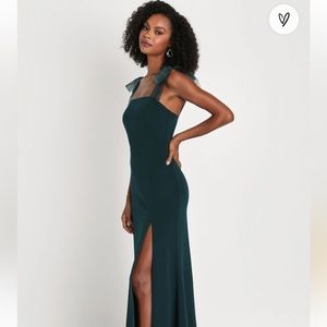 Lulu’s Emerald Green Tie-Strap Mermaid Maxi Dress